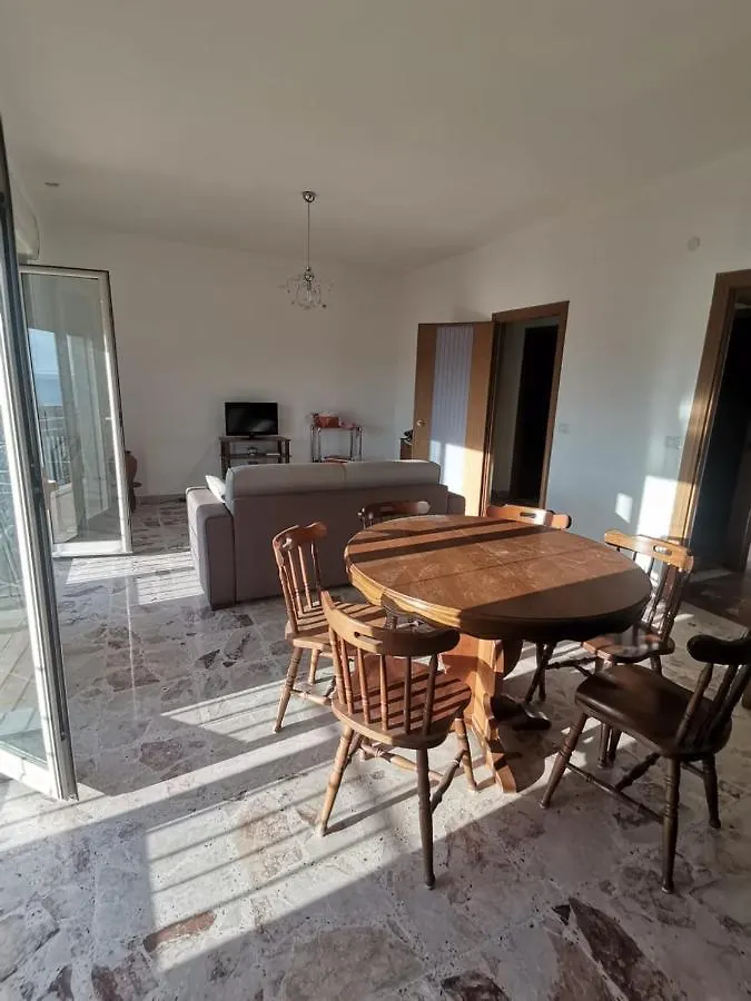 Appartement Spadafora - 50M De La Plage Italy